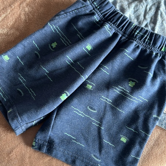 Carters Boy Set - Picture 2 of 3